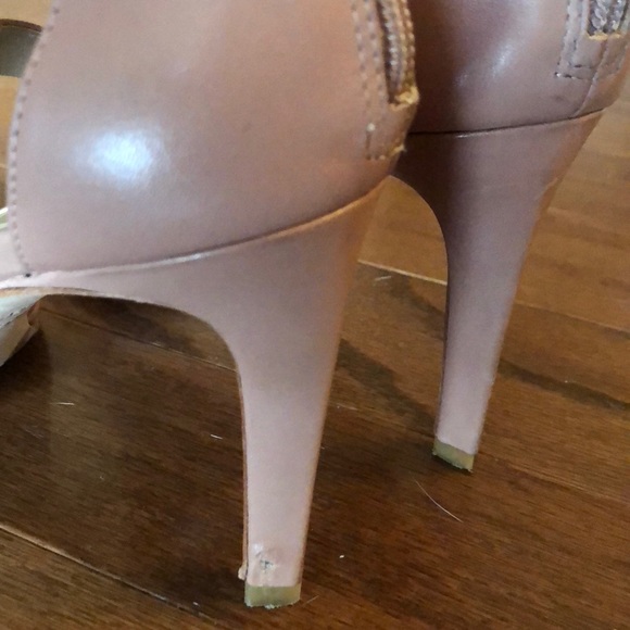 BCBG MaxAzria Pink Heels - Picture 7 of 7